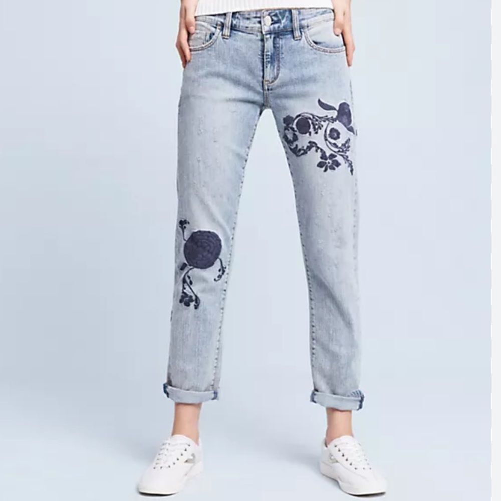 ANTHROPOLOGIE PILCRO Embroidered Mid-Rise Hyphen Jeans Size 29